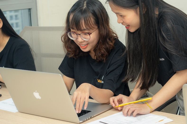 Practical Experience In Computer Imaging